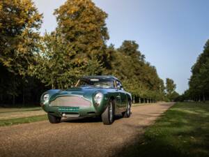 Image 14/50 of Aston Martin DB 4 GT (1961)