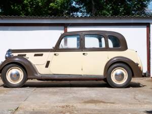 Afbeelding 2/50 van Rover 16 P2 (1947)