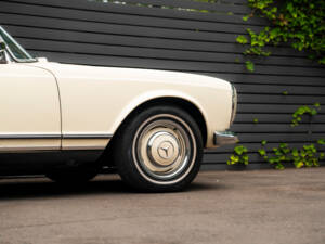 Image 49/52 de Mercedes-Benz 230 SL (1964)