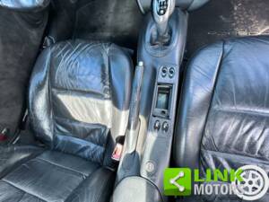 Image 6/10 of Porsche Boxster (2000)