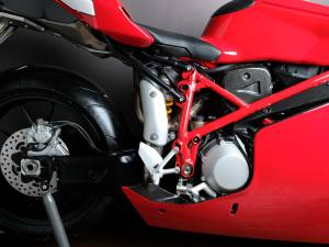 Immagine 9/14 di Ducati DUMMY (2005)