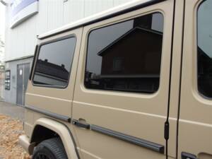 Bild 27/99 von Mercedes-Benz G 500 (lang) (2003)