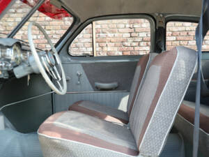 Bild 28/50 von Volvo PV 444 (1955)