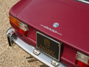 Afbeelding 22/50 van Alfa Romeo 2000 GTV (1971)