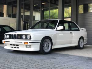 Image 1/27 of BMW M3 (1987)