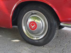 Bild 16/23 von Volvo 1800 S (1964)