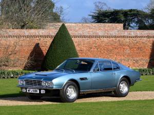 Image 1/49 de Aston Martin DBS V8 (1971)