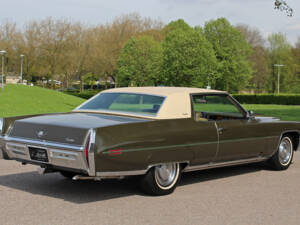 Image 2/30 of Cadillac Coupe DeVille (1972)