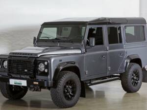 Image 20/20 of Land Rover Defender 110 (2016)