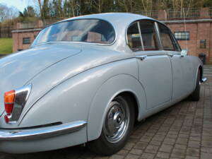 Bild 9/42 von Jaguar 240 (1968)