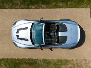 Image 11/50 of Aston Martin V12 Vantage S (2015)