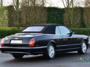 Image 7/50 of Bentley Azure (1997)