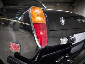 Image 41/99 of Rolls-Royce Corniche I (1979)