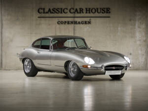 Immagine 13/99 di Jaguar E-Type 3.8 (1964)