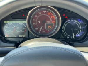 Image 19/51 of Ferrari California (2009)