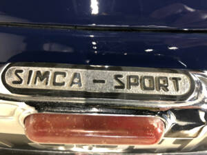 Image 32/36 of SIMCA 9 Sport (1952)