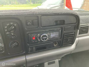 Image 38/47 of Dodge Ram 1500 (1994)