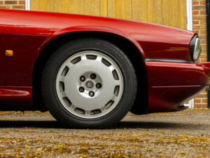 Image 39/50 of Jaguar XJS 6.0 (1993)