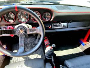 Image 11/16 de Porsche 911 RSR 3.0 (1974)