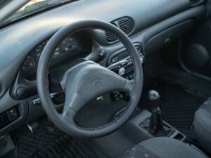 Image 24/43 of Hyundai Accent 1.3 (1997)