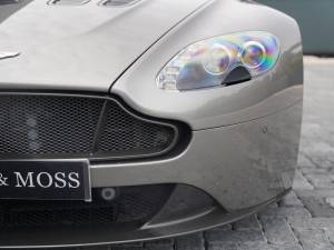 Bild 11/50 von Aston Martin V12 Vantage S (2014)