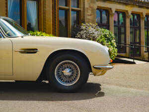 Bild 10/62 von Aston Martin DB 6 Mk II Volante (1970)