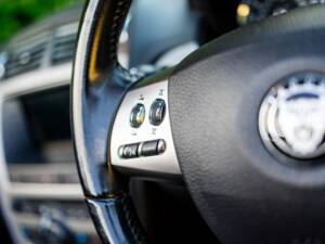Image 42/50 de Jaguar XKR (2007)