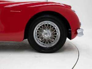 Image 10/15 of Jaguar XK 150 DHC (1961)