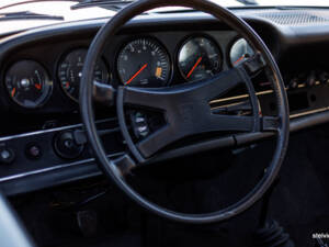 Bild 30/38 von Porsche 911 2.4 T (1973)