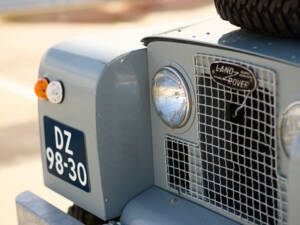 Image 37/67 of Land Rover 88 (1963)