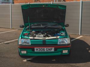 Bild 28/50 von Peugeot 205 GTi 1.9 (1991)