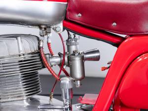 Imagen 27/42 de MV Agusta DUMMY (1955)