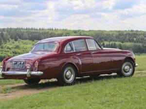 Image 3/36 of Bentley S 2 Continental (1960)