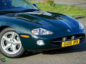 Imagen 22/44 de Jaguar XK8 4.0 (2001)