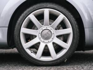 Immagine 17/50 di Audi TT 1.8 T quattro (2006)