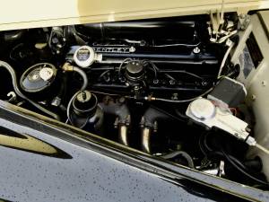 Bild 33/50 von Bentley S 1 Continental DHC (1955)