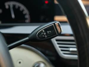 Immagine 45/50 di Mercedes-Benz S 350 CDI BlueEFFICIENCY L (2011)