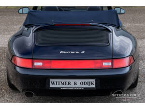 Image 13/35 of Porsche 911 Carrera 4 (1995)