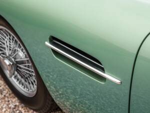 Image 32/50 of Aston Martin DB 2&#x2F;4 Mk II (1960)