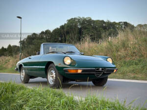 Image 9/60 de Alfa Romeo Spider 1300 (1976)