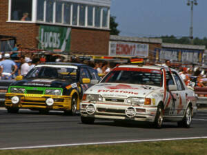 Image 6/50 of Ford Sierra RS Cosworth (1988)