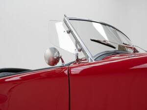 Imagen 13/15 de MG MGA 1500 (1956)