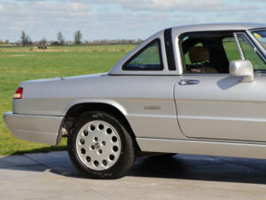 Image 10/50 of Alfa Romeo 2.0 Spider (1992)