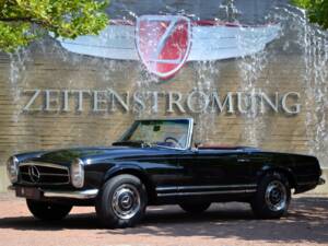 Immagine 1/26 di Mercedes-Benz 280 SL (1970)