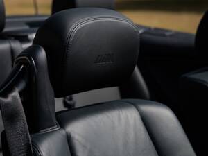 Image 15/38 de BMW M3 (2004)