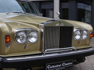 Image 4/37 of Rolls-Royce Silver Shadow II (1978)