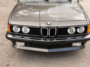 Imagen 6/60 de BMW 635 CSi (1980)
