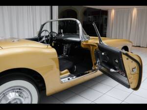 Image 30/100 of Chevrolet Corvette (1958)