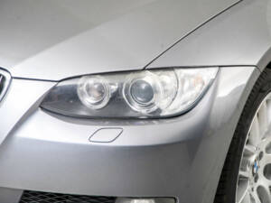 Imagen 22/50 de BMW 325i (2007)