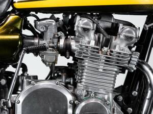 Image 41/50 de Kawasaki DUMMY (1975)